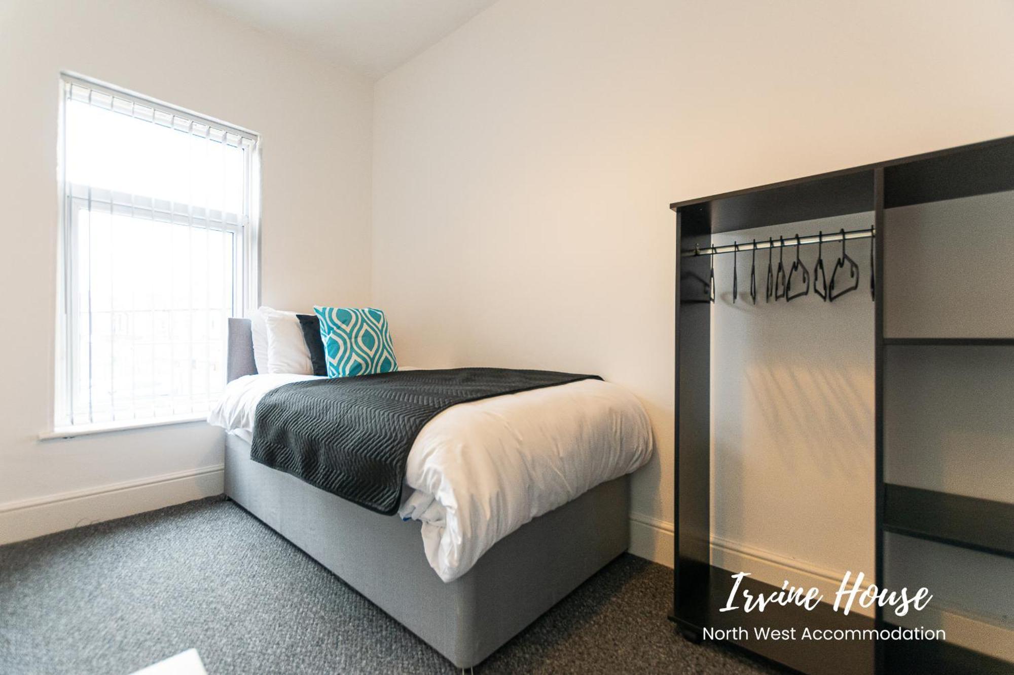 Irvine Contractor Accommodation Leigh  Exterior foto